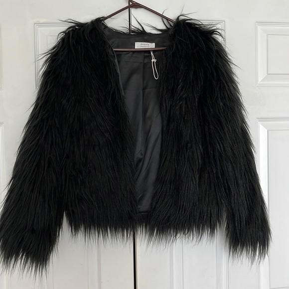 Tess black faux fur jacket - Picture 2 of 10